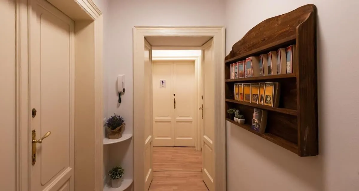 Apartment Ferienwohnung Casa Di Jo Como Italien